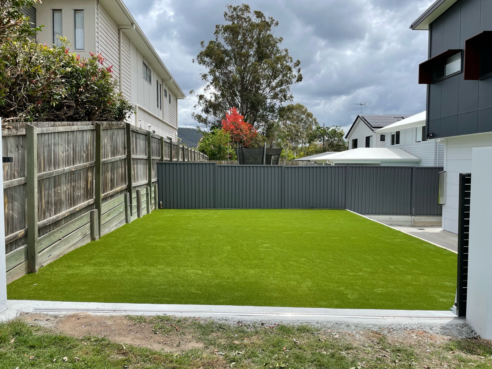 What Makes Artificial Grass a Smart Investment for Brisbane Homes?